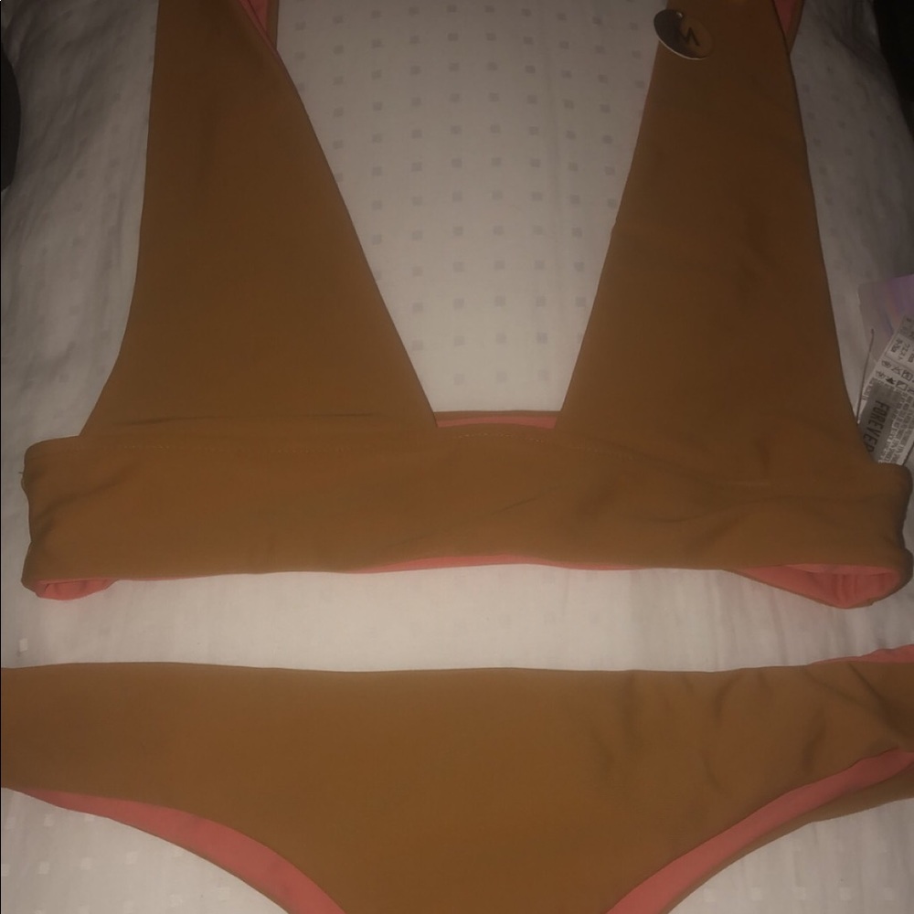 Thong bikini- reversible
